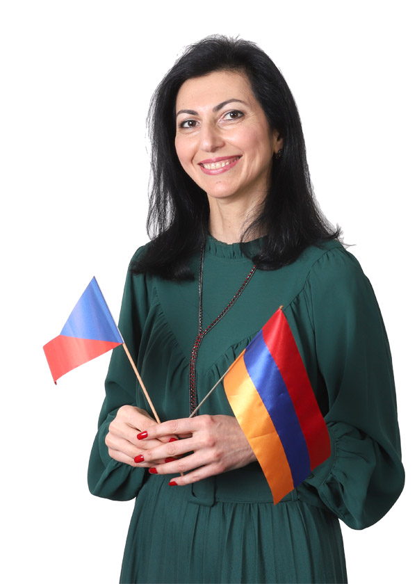 Irina Sultanyan | Асистент по экспорту